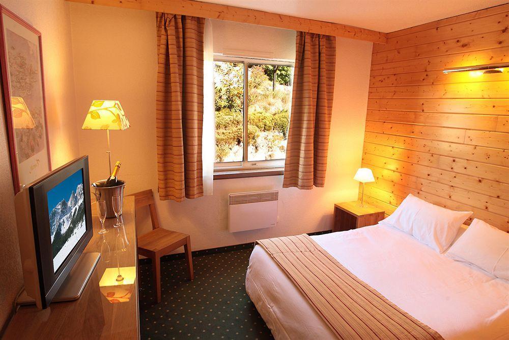 Hotel Le Grand Tetras Фон-Ромё Экстерьер фото